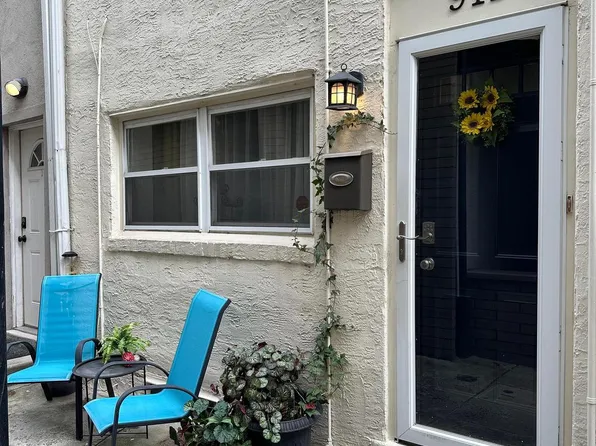 911 S Darien St, Philadelphia, PA 19147