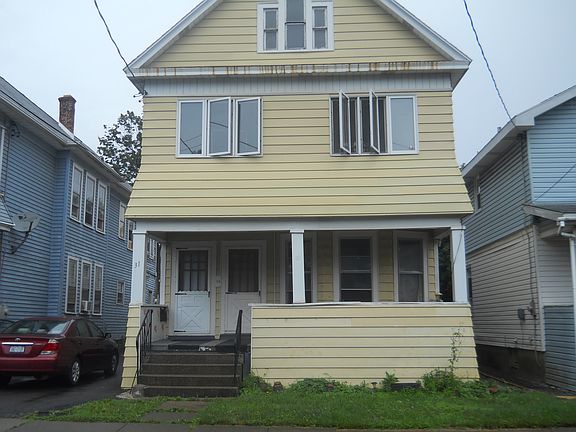 3rd image of 31 Sparkill Ave