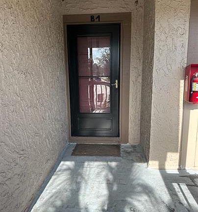 2nd image of 6338 Newtown Cir #38B1
