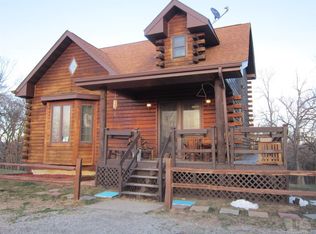 1998 623rd Ave, Albia, IA 52531