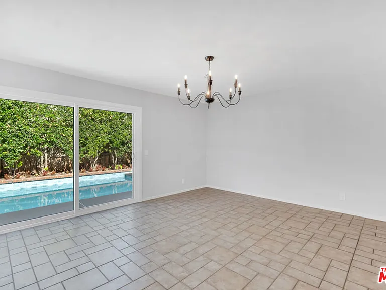 603 Racquet Club Ln — Photo 7