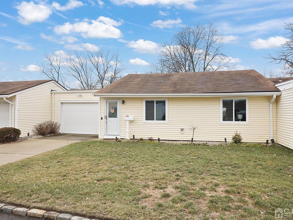 60B Essex Rd, Monroe Township, NJ 08831 Zillow