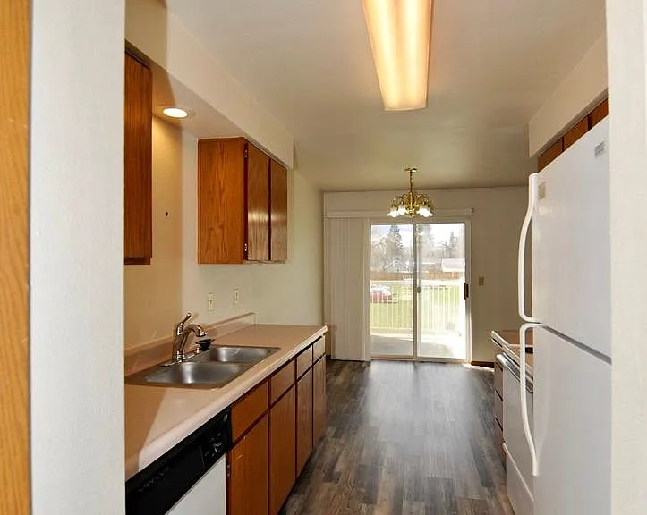 615 W Hayden Ave #B4 — Photo 14