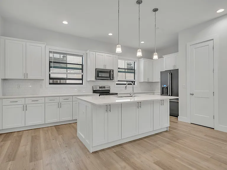 62 W Jersey St #13 — Photo 25