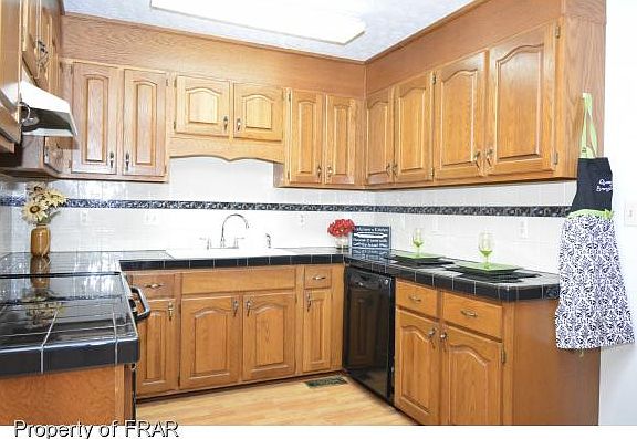5th image of 3607 Sturbridge Dr