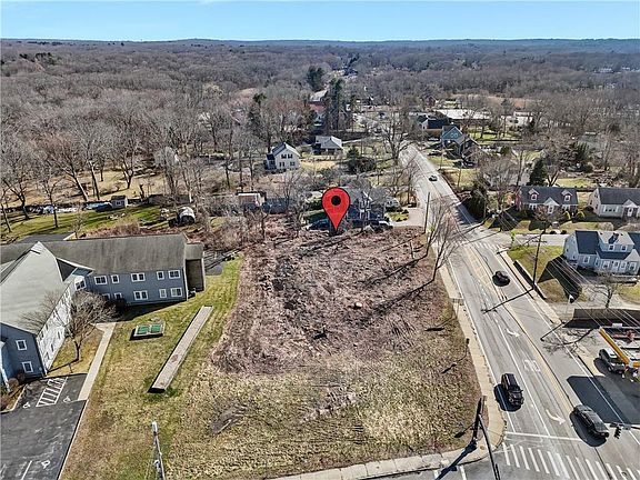 4th image of 344 Tower Hill Rd