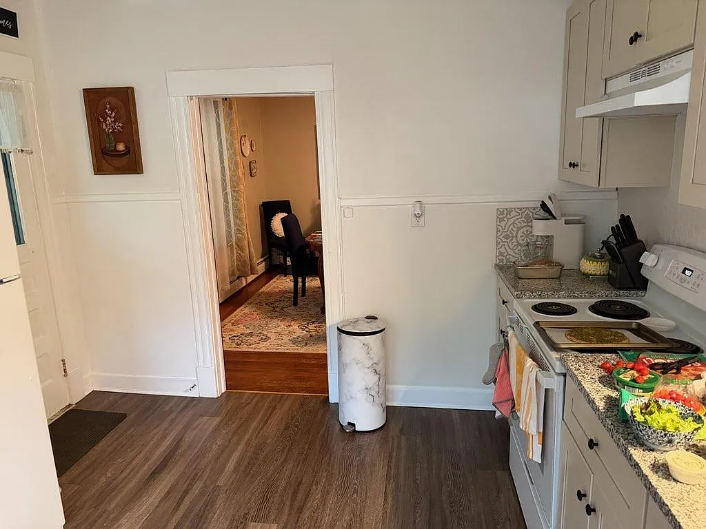 2 bed, 1275 sqft, $1,675 — Photo 3