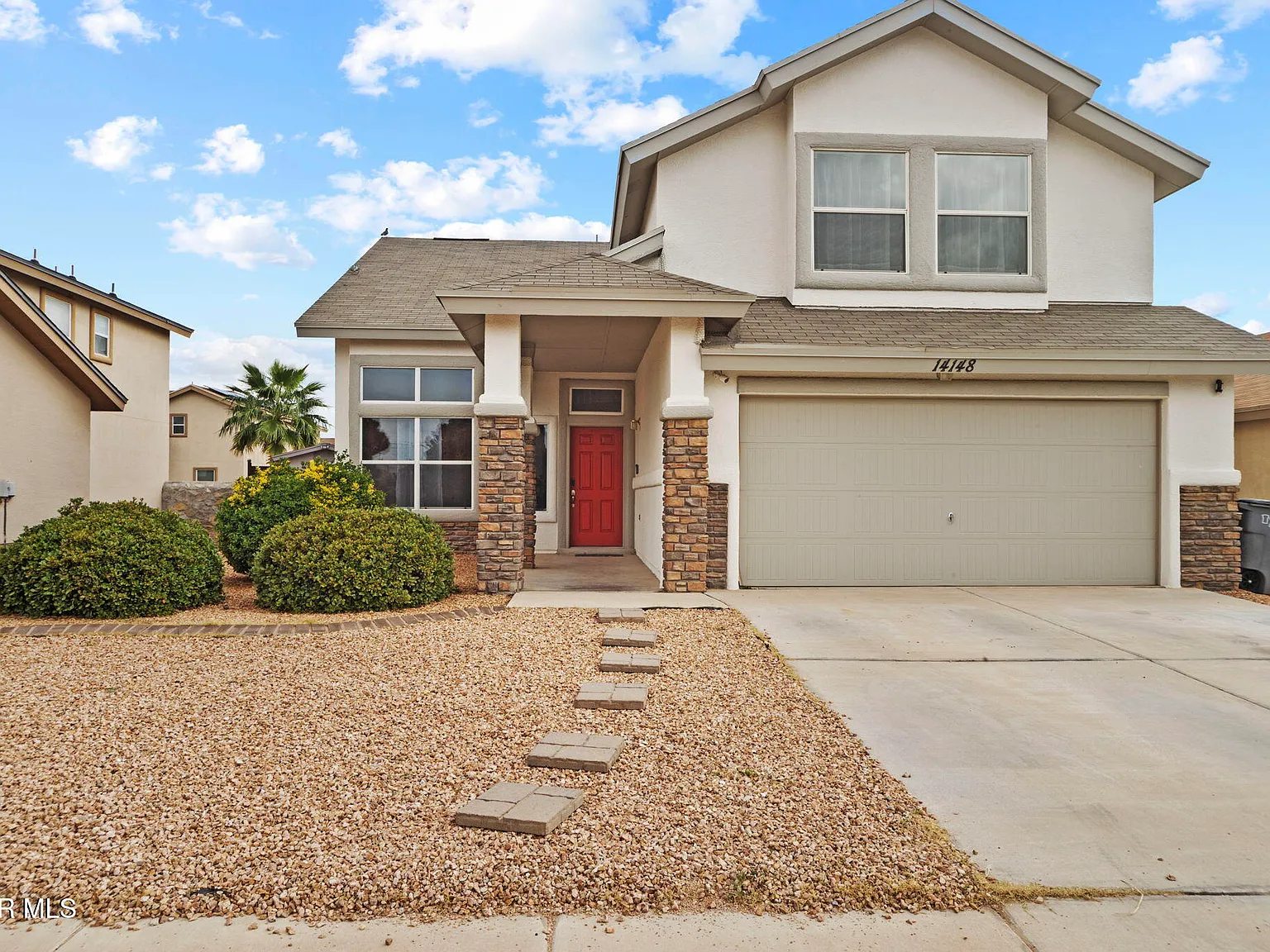 4 bed, 2.5 bath, 2050 sqft, $2,100 — Photo 1