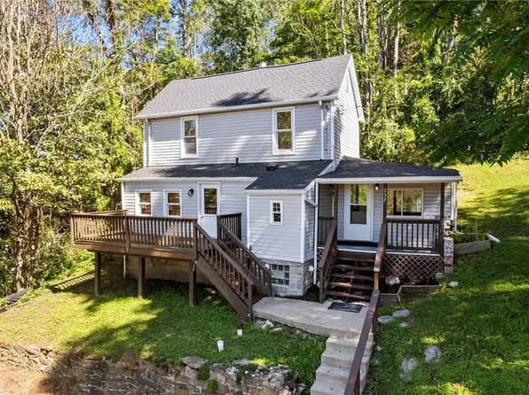 237 Lincoln Ave, Canonsburg, PA 15317