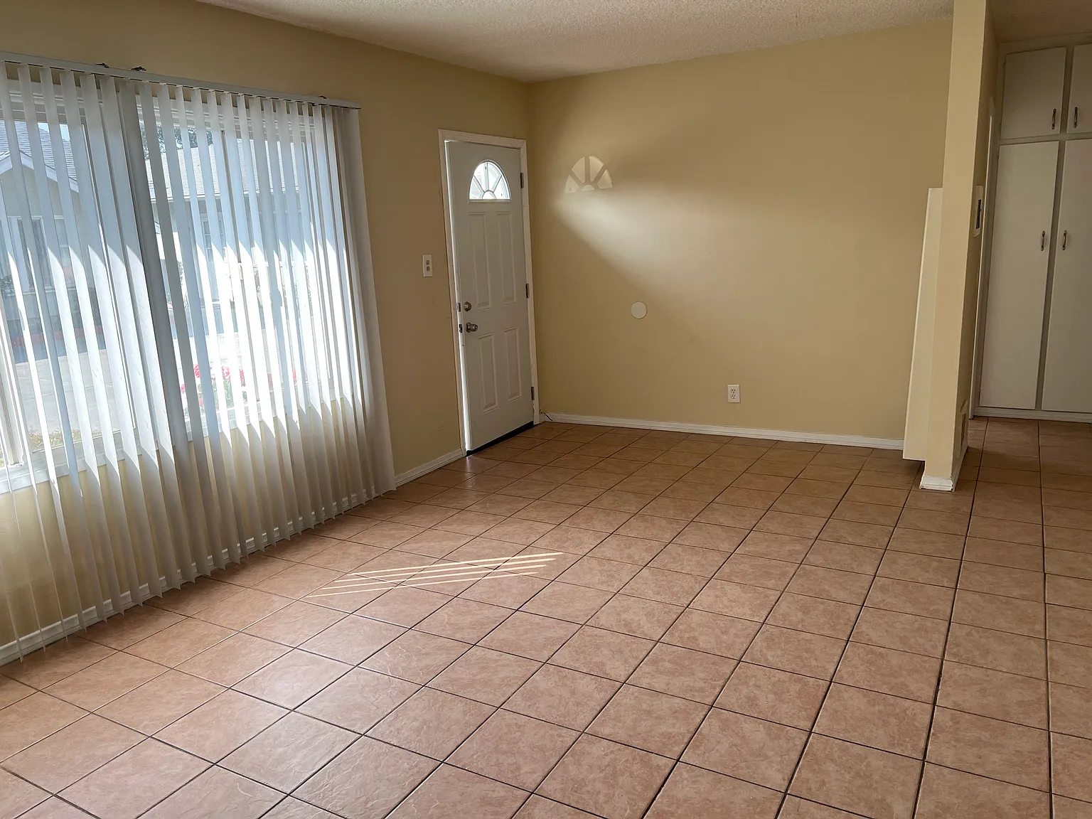 2 bed, $2,500 — Photo 1