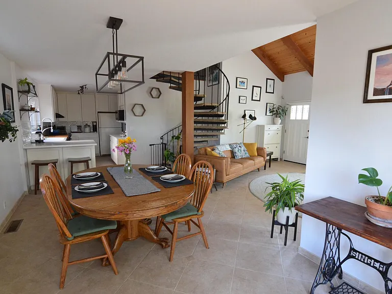 242 Alta Ave — Photo 5
