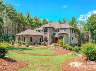 1416 Southpointe Dr #67, Morganton, NC 28655