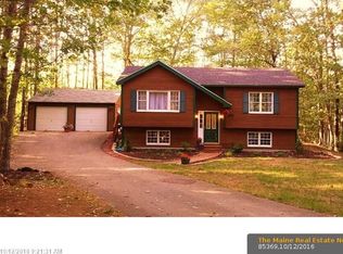 46 Maple St, Casco, ME 04015