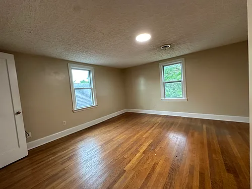 383 S Main St #2 Photo 1
