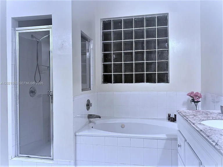 15840 SW 151st Ter — Photo 13