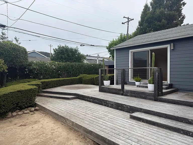 715 Cypress Ave — Photo 15