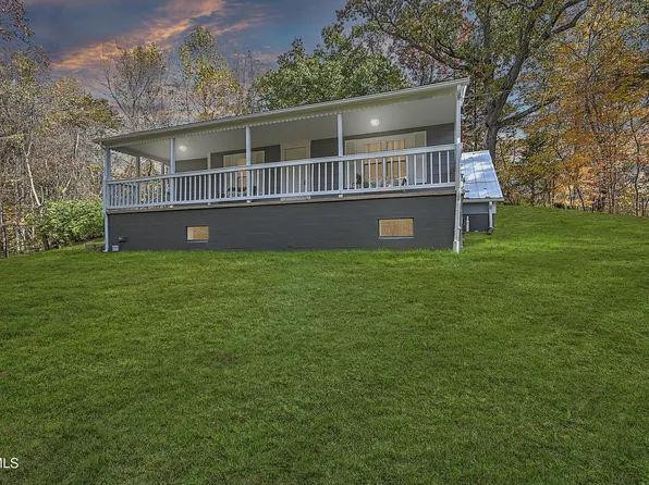 302 Boone Rd, Gray, TN 37615