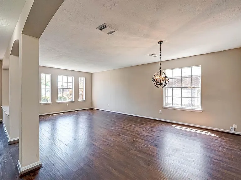 16510 Amy Ridge Rd — Photo 15