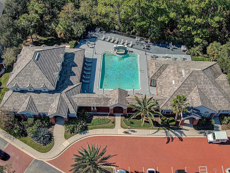 15207 Harbour Vista Cir — Photo 7