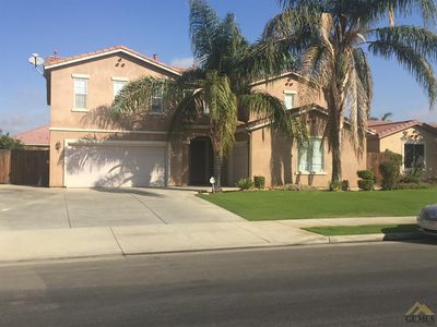 11704 Valley Forge Way, Bakersfield, CA, 93312