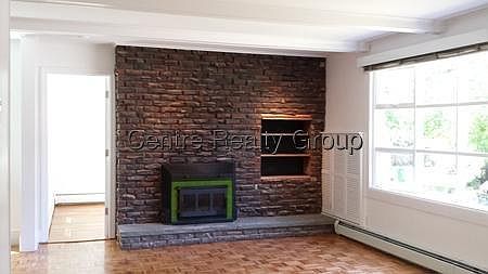 2nd image of 74-76 Manet Rd #1