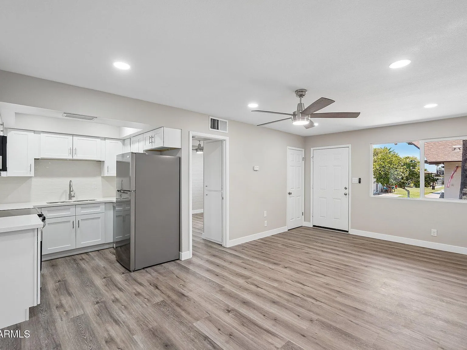 1 bed, 800 sqft, $1,695 — Photo 1