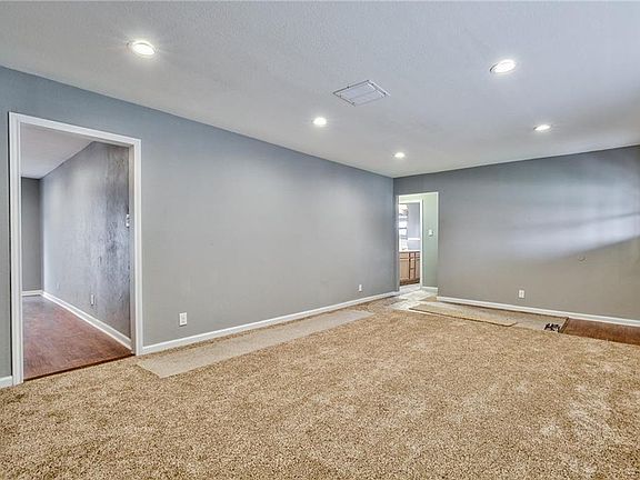 5th image of 3800 Caddo Trl
