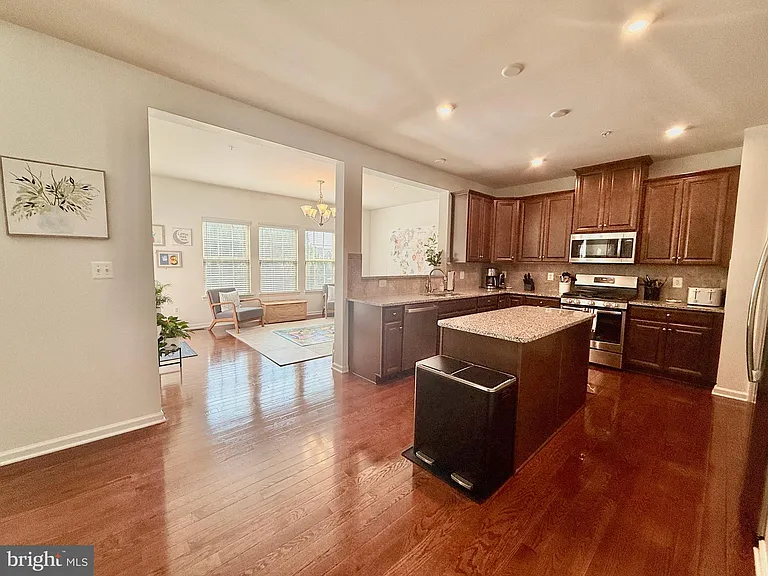 17875 Sugarberry Rd — Photo 5