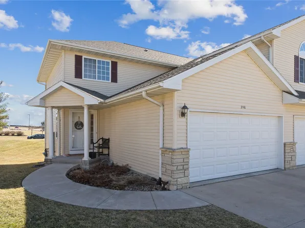 3748 Stoneview Cir SW, Cedar Rapids, IA 52404
