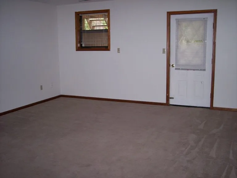 416 Windy Way — Photo 4