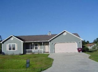 232 Zachary Ln, Hubert, NC 28539