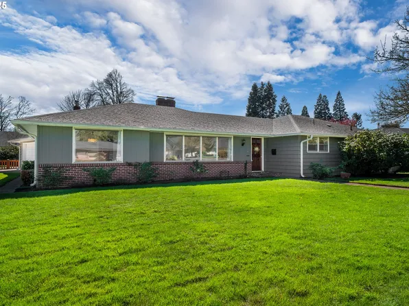 2840 Tomahawk Ln, Eugene, OR 97401