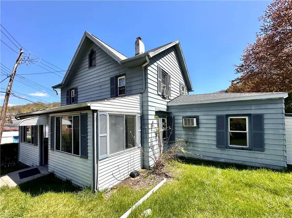 103 S Broad St, Peekskill, NY 10566