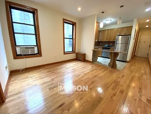 Rented by Mason Group LLC | media 2