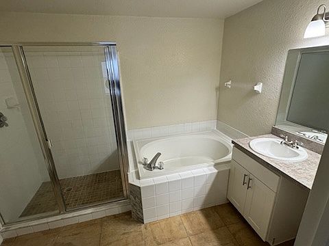 4th image of 16248 Saint Michelle Ct #10-308