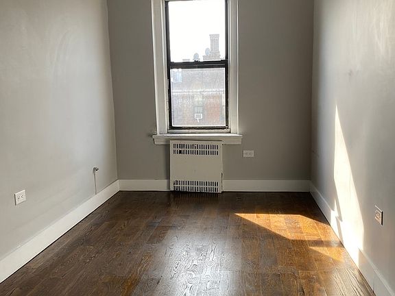 4th image of 31 E 21st St APT 6C