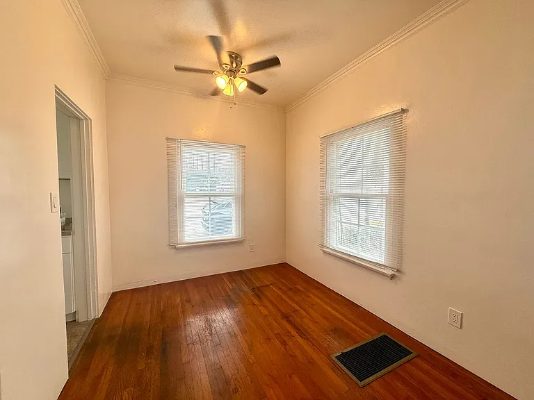 2164 Albatross Street — Photo 4