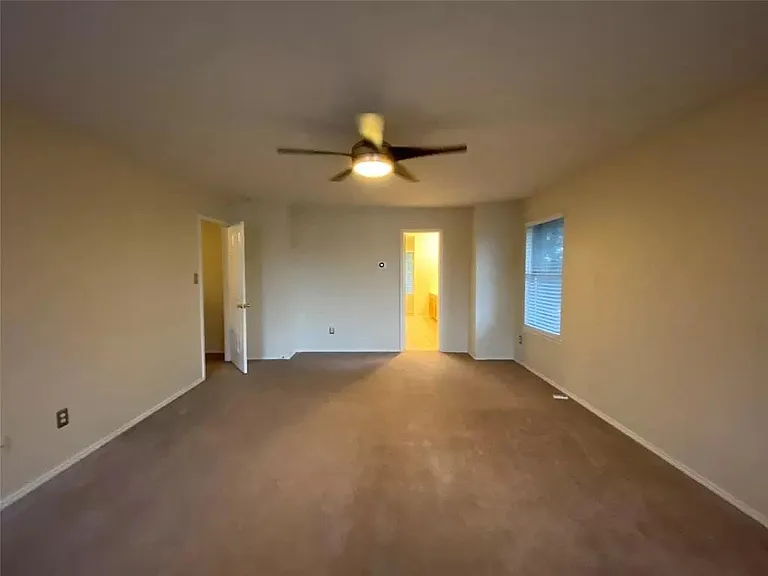 6315 Tara Ln — Photo 15
