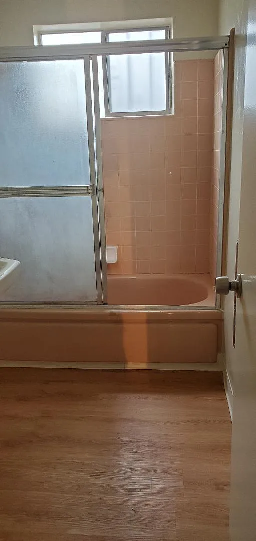5711 La Mirada Ave — Photo 2