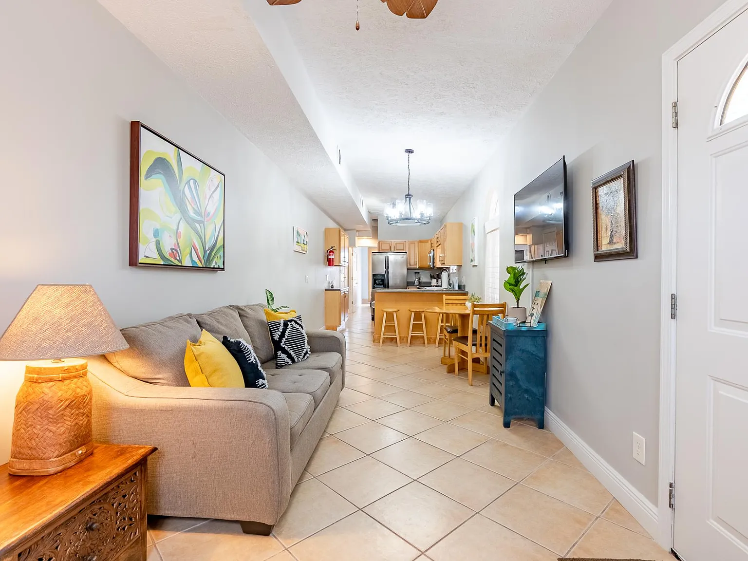 16908 Innocente Ave — Photo 2