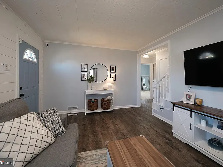 2640 Grandview Blvd — Photo 15
