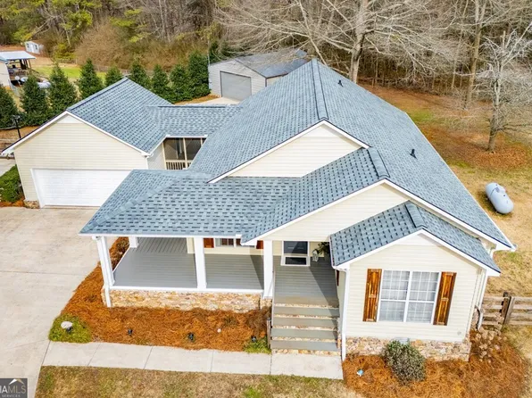 2 Pine Hill Dr, Ranburne, AL 36273