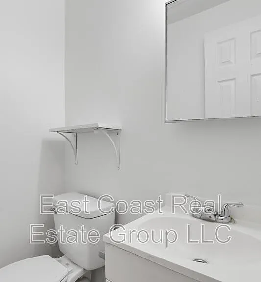 316 N High St — Photo 10