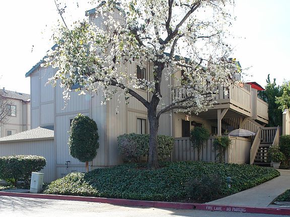 2nd image of 1225 Coyote Creek Ct