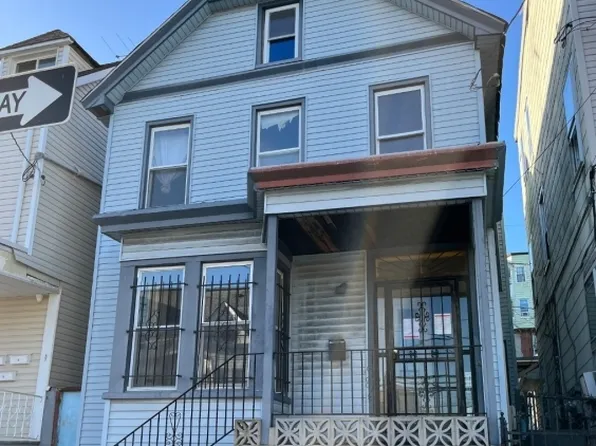 222 Garside St, Newark City, NJ 07104