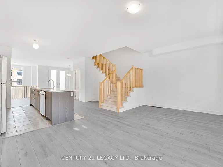131 Blue Forest Cres — Photo 15