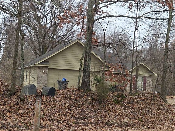 3rd image of 2025 Stringtown Rd