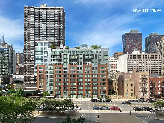 4th image of 300 E 33rd St APT 4H