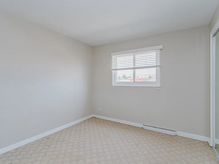 4852 Carol St — Photo 19