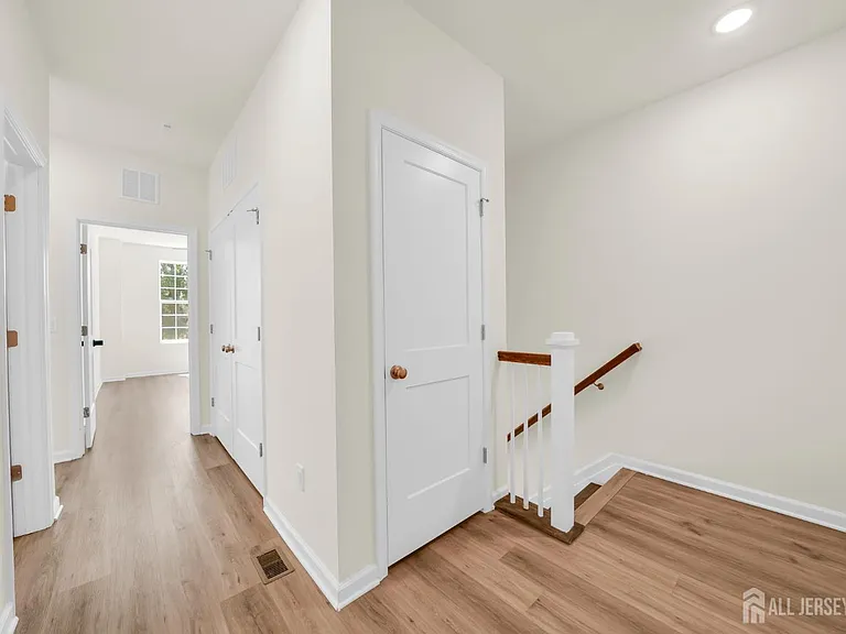 228 Park Ln — Photo 13